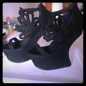 JEFFREY CAMPBELL INVISIBLE HEEL OPEN TOE SHOES